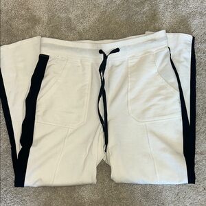 NWOT Nanette Lepore Black and White Straight Leg Pants with Adjustable Waist